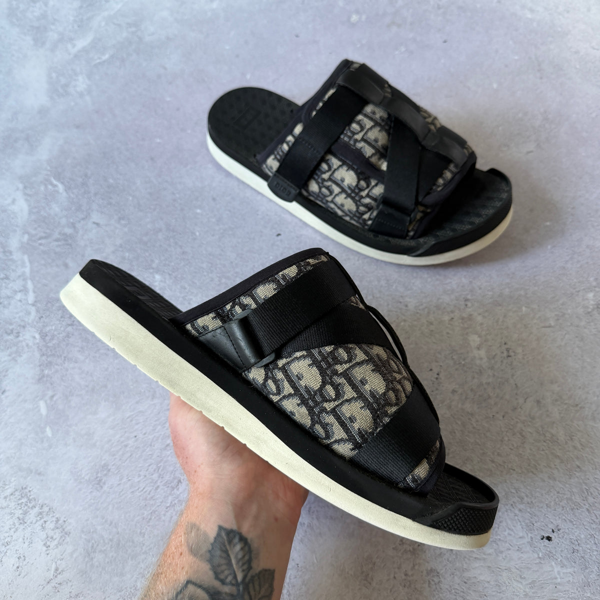 Dior Alpha Sliders - UK 9