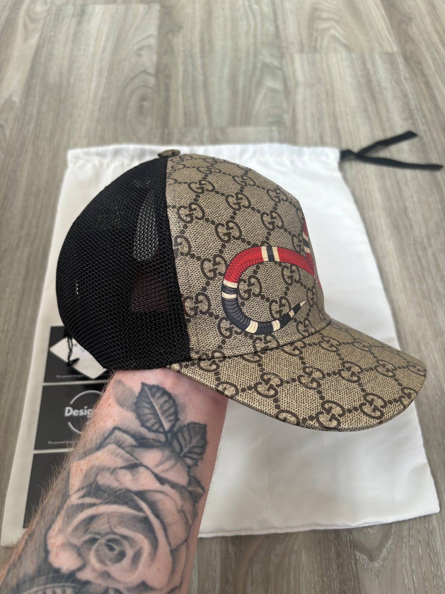 Gucci Cap (Medium)