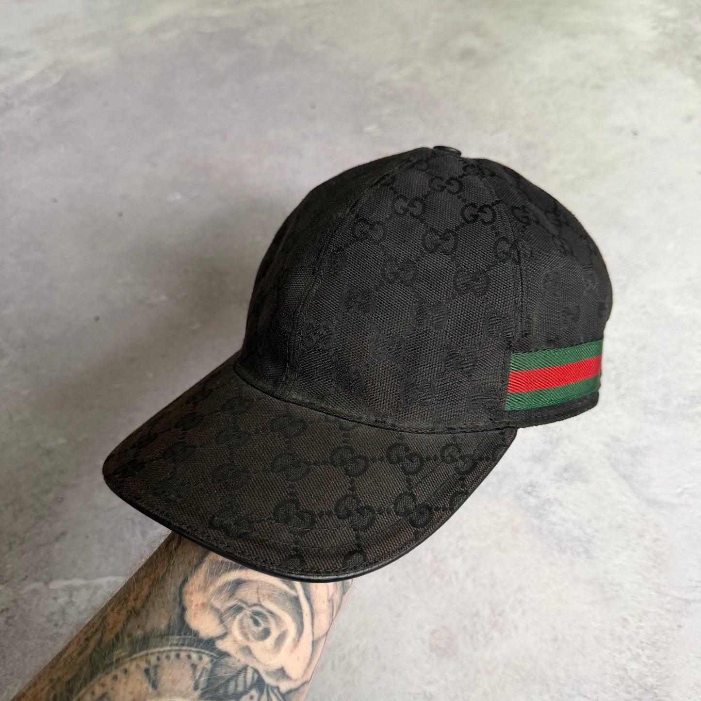 Gucci Cap - Medium