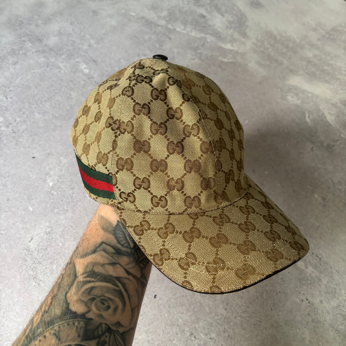 Gucci Cap - Medium