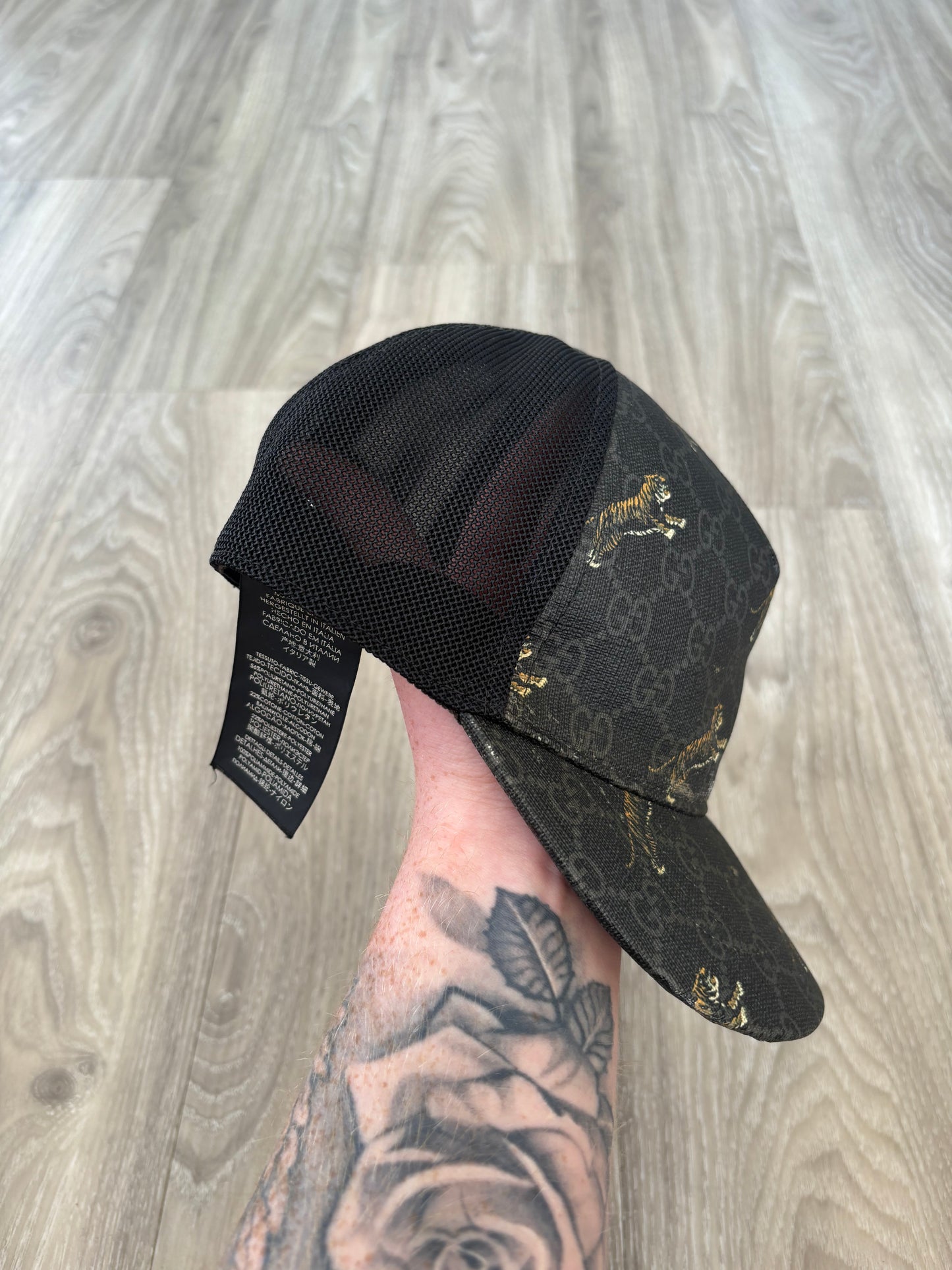 Gucci Cap (Medium)