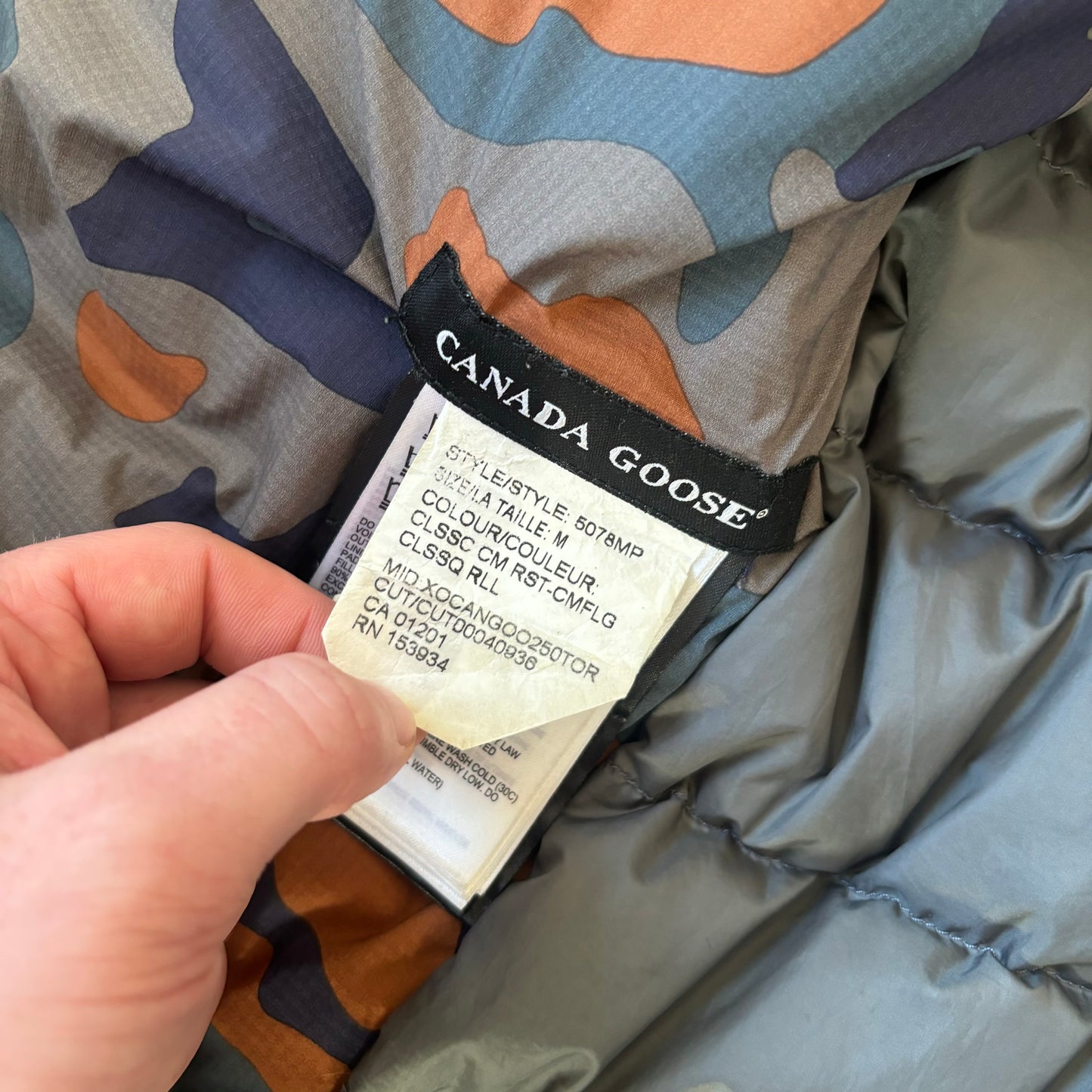 Canada Goose Lodge Puffer Jacket Size M