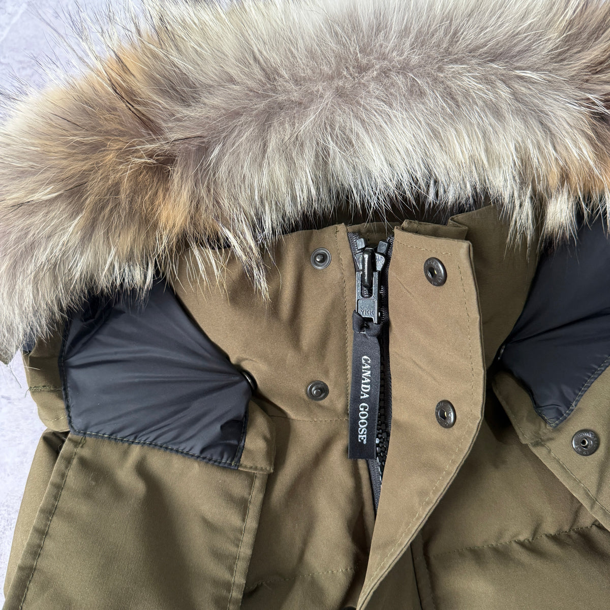 Canada Goose Wyndham Parka Jacket - Small