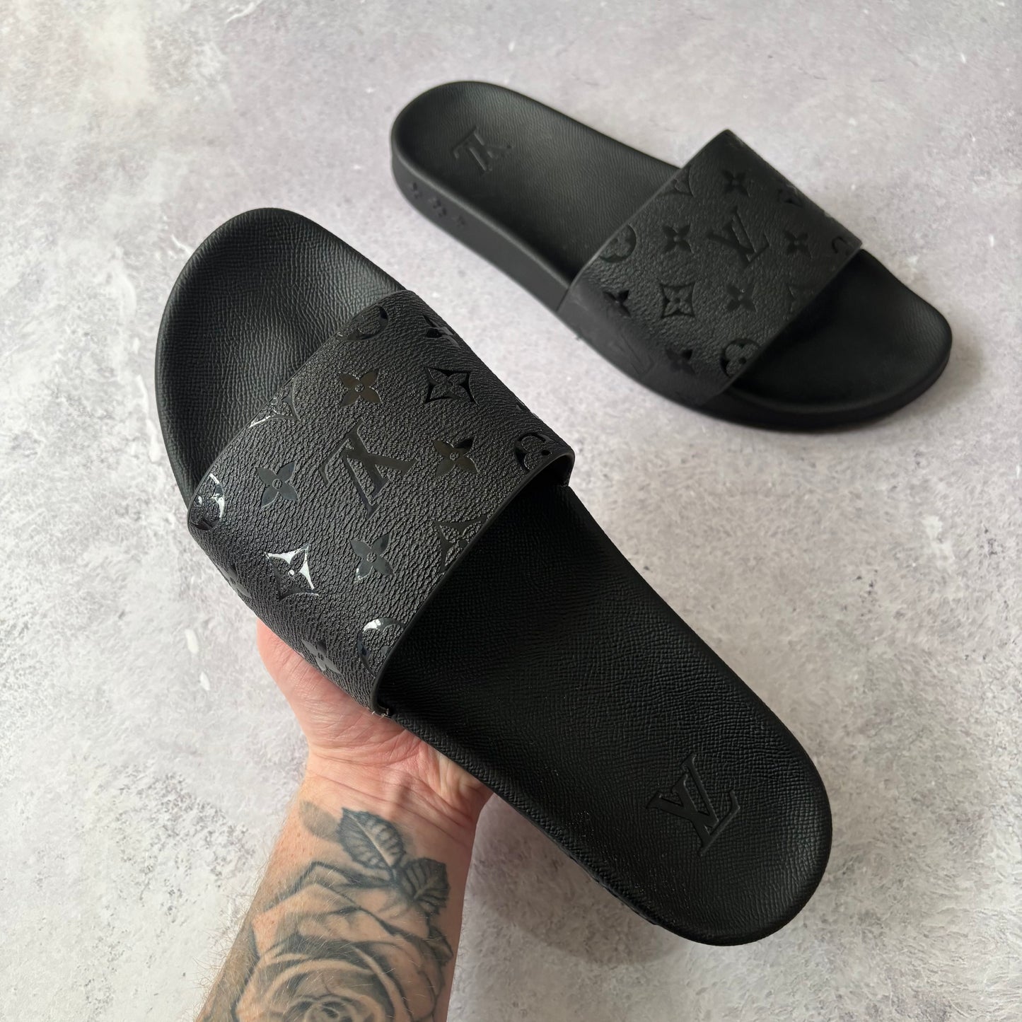 Louis Vuitton Waterfront Mule Sliders - UK 11