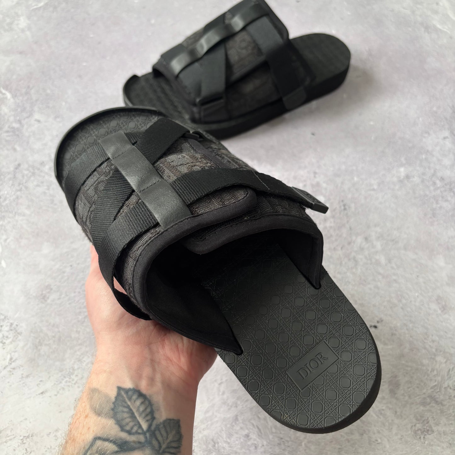 Dior Alpha Sliders - UK 10