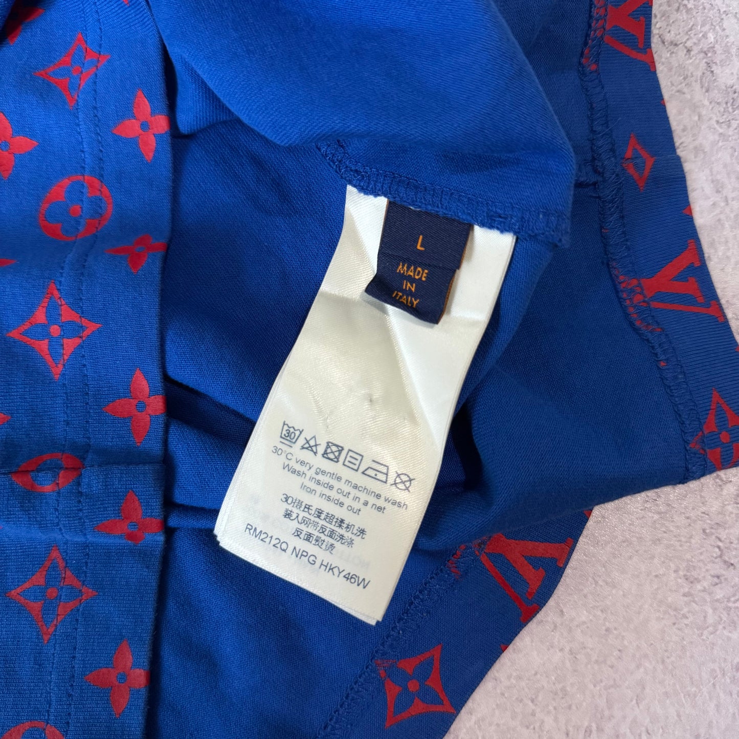 Louis Vuitton Gradient T-Shirt - Large
