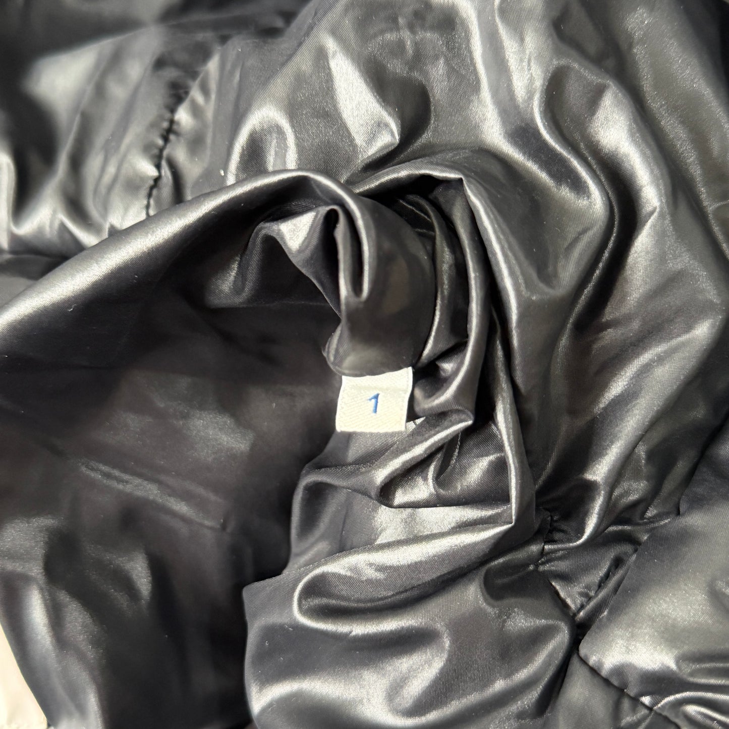Moncler Ecrins Puffer Jacket - Size 1