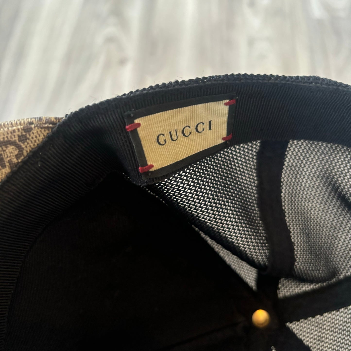 Gucci Cap (Medium)