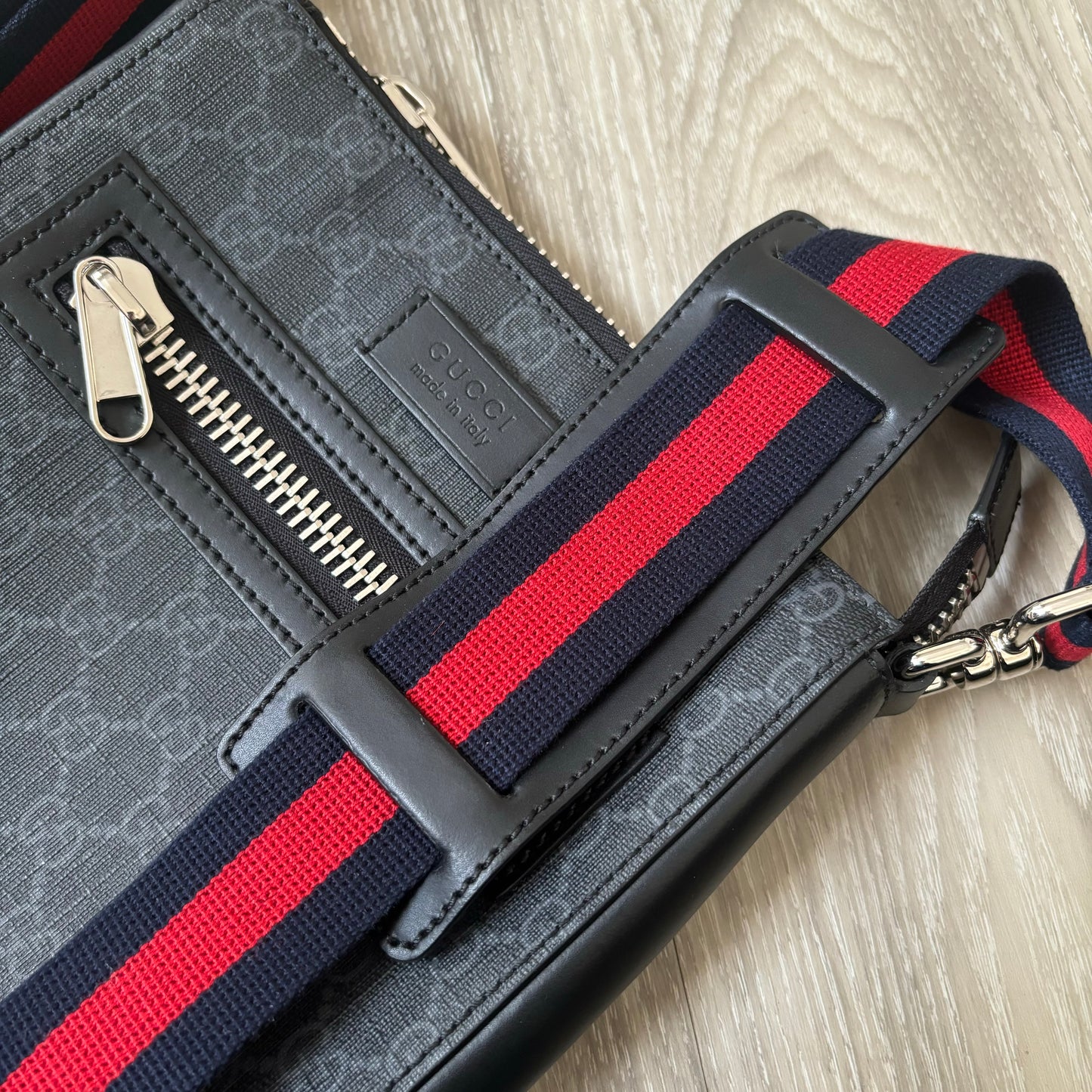 Gucci Messenger Bag