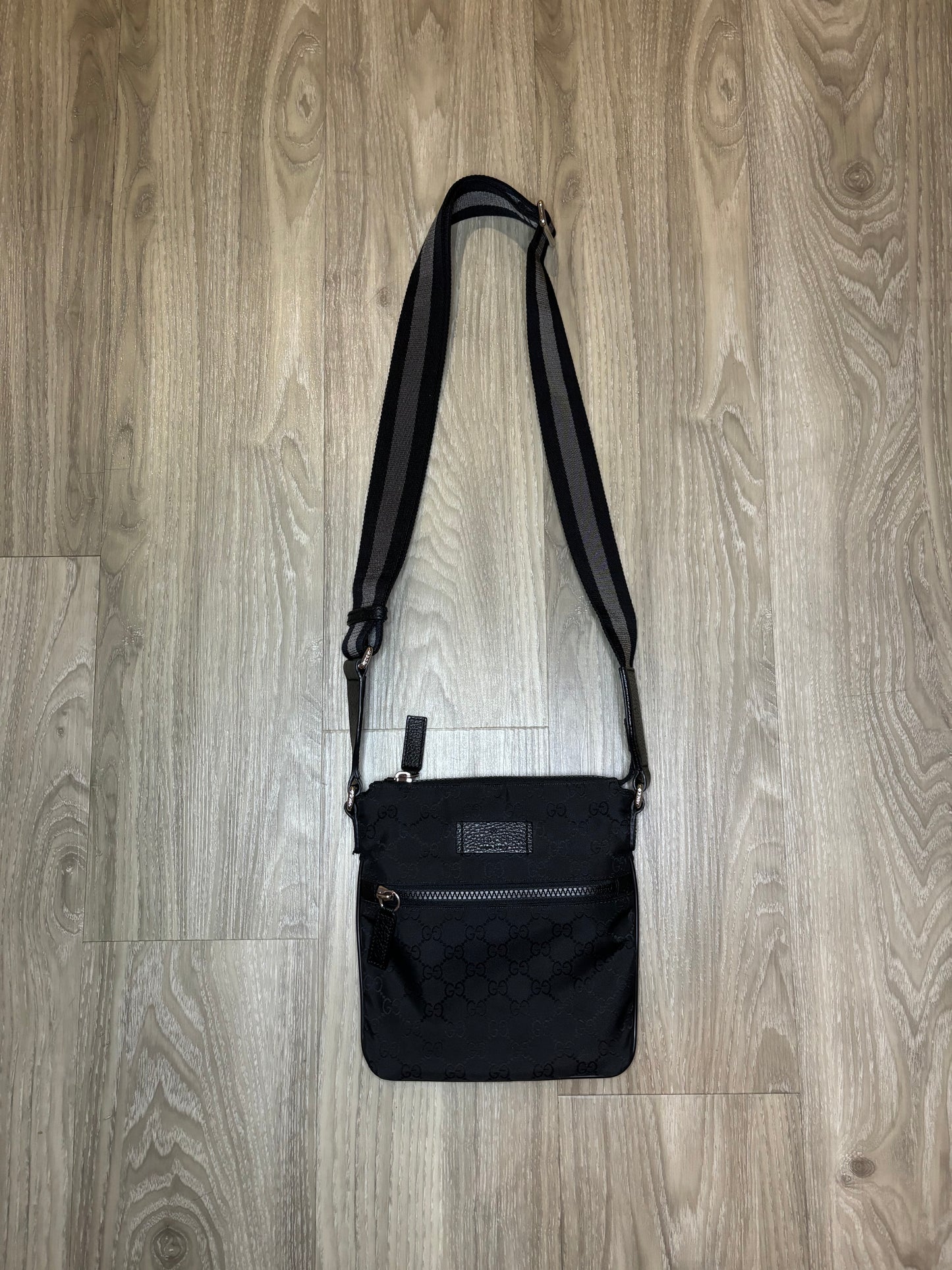 Gucci Messenger Bag (Black)