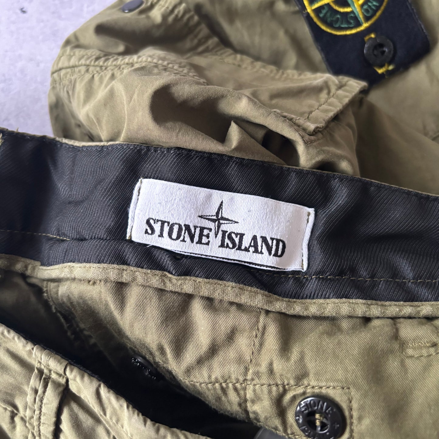 Stone Island Cargo Shorts - Size 30