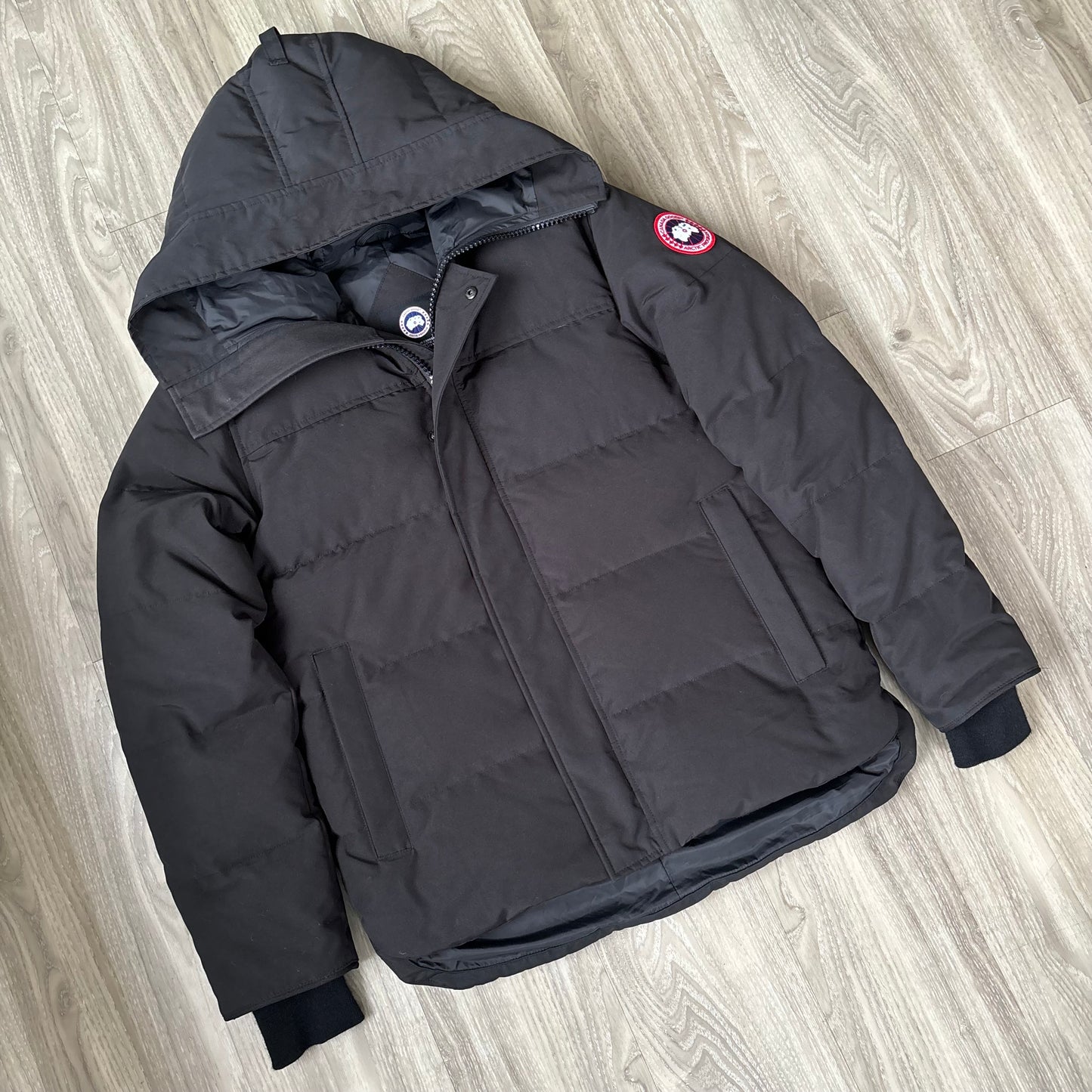 Canada Goose Macmillan Parka Jacket Size M