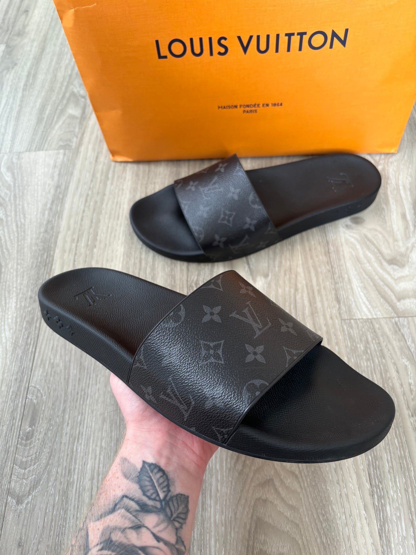 Louis Vuitton Sliders UK 12