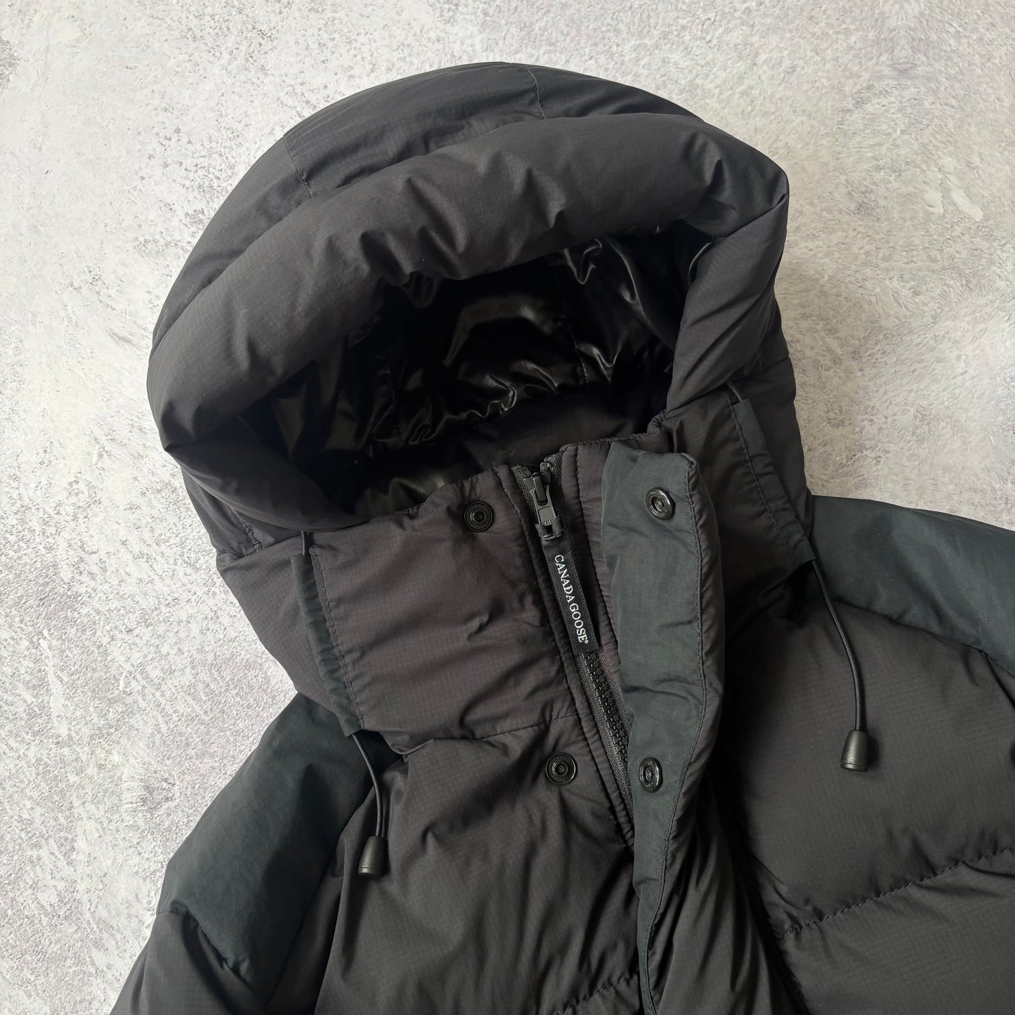 Canada Goose Armstrong Puffer Jacket - Small