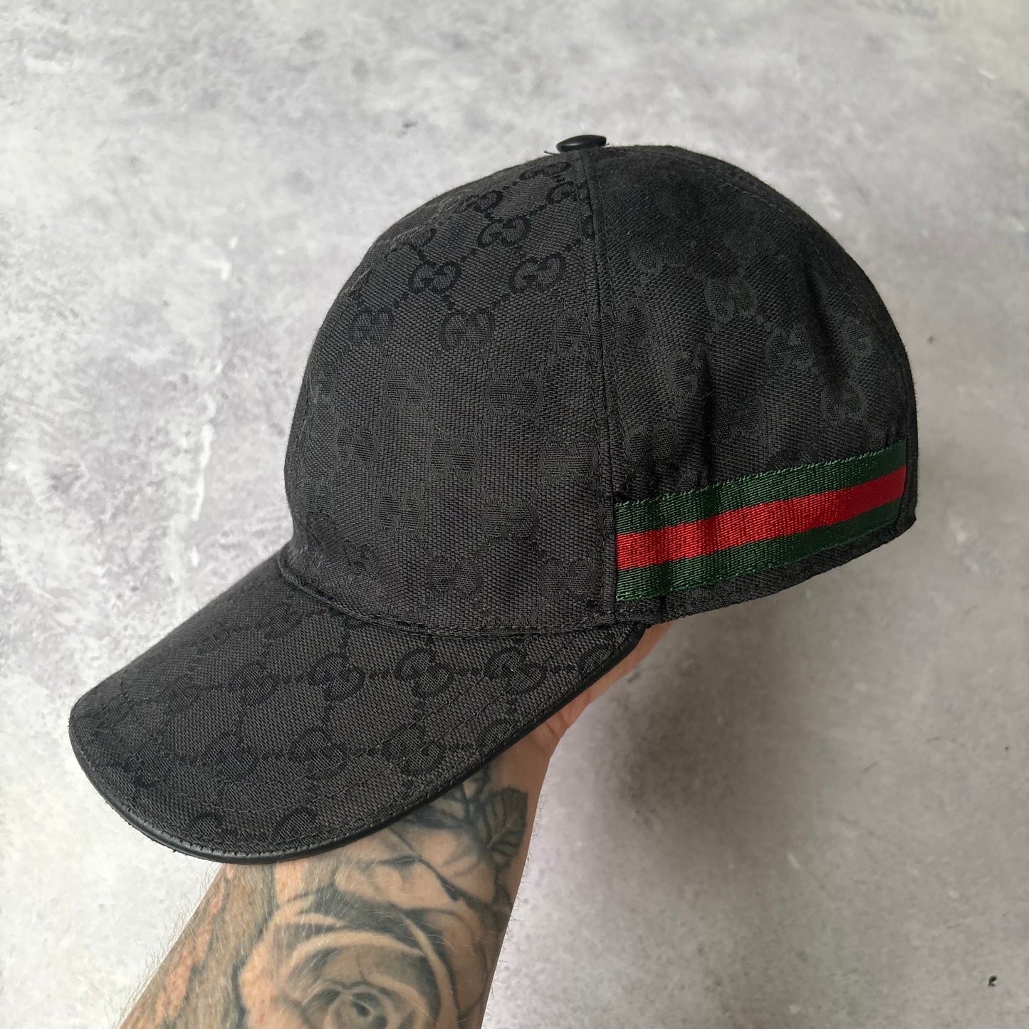 Gucci Cap - Large