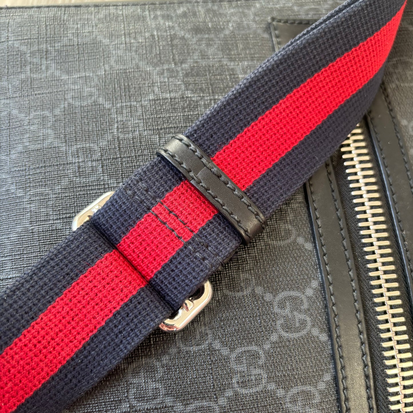 Gucci Messenger Bag