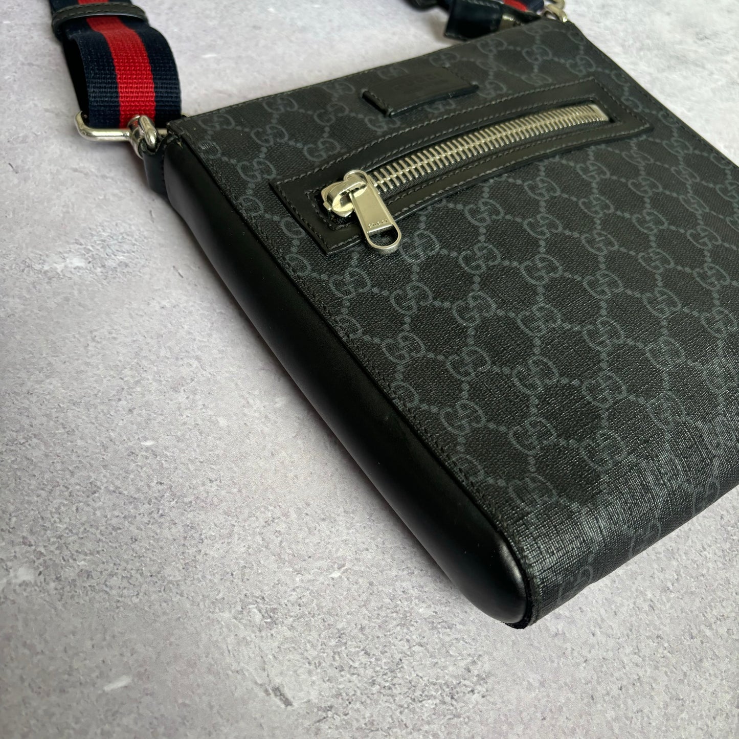 Gucci Messenger Bag