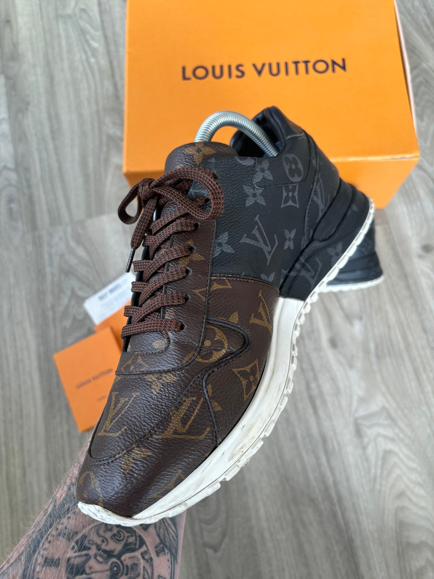 Louis Vuitton Runaway Trainers UK 8.5