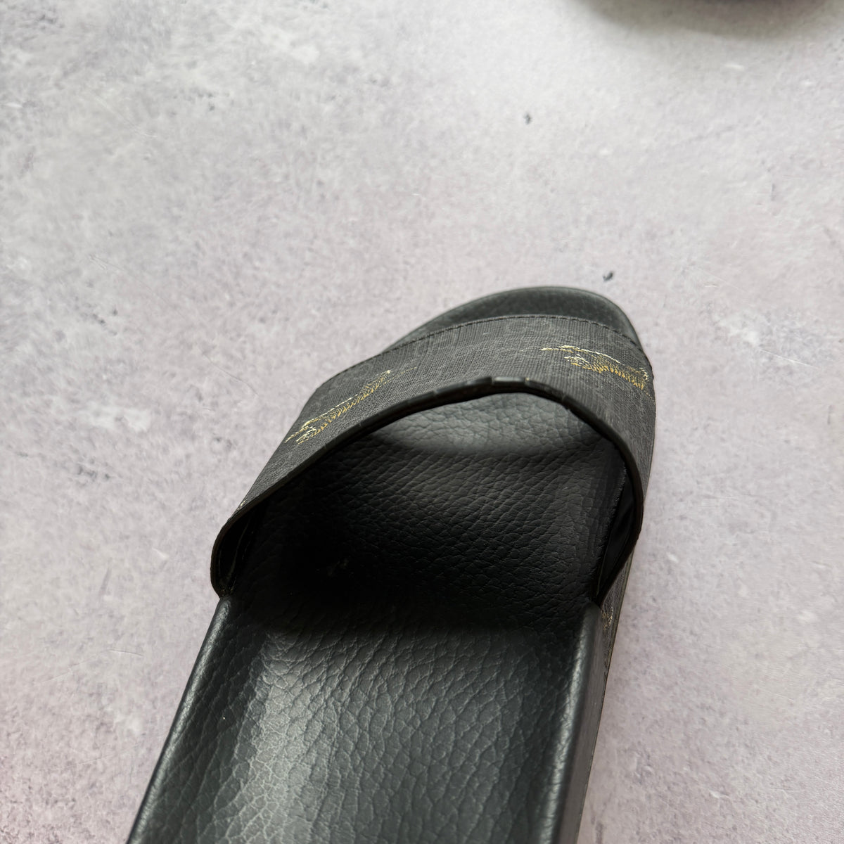 Gucci Sliders - UK 10