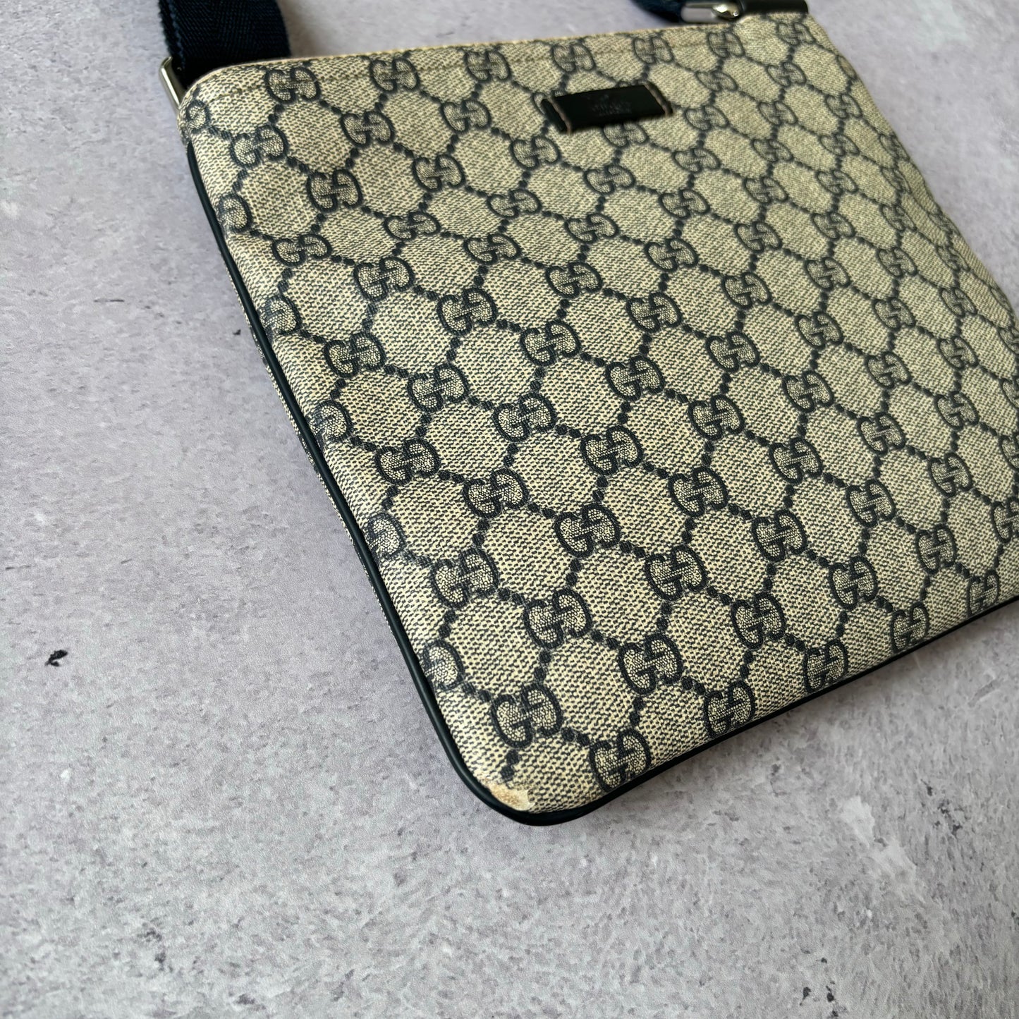 Gucci Messenger Bag