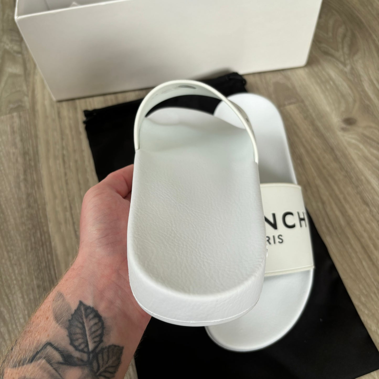 Givenchy Sliders UK 10