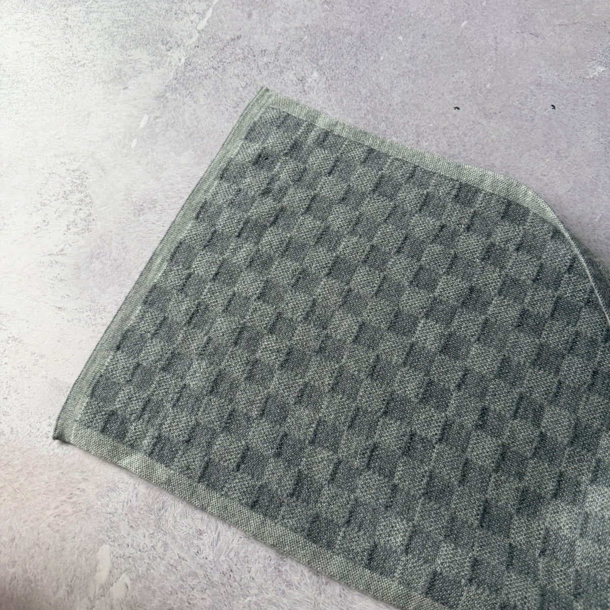 Louis Vuitton Damier Scarf