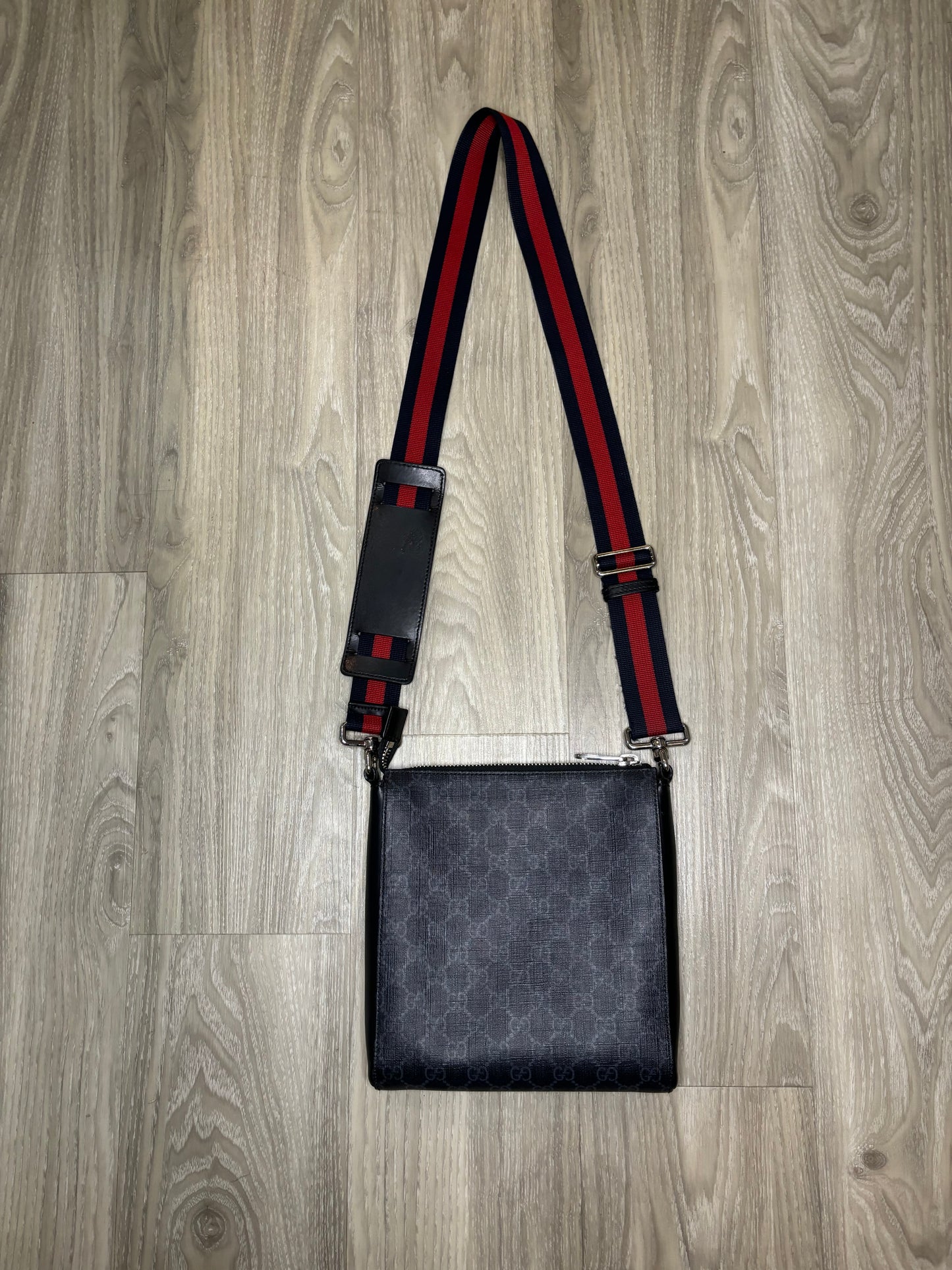 Gucci Messenger Bag (Black)