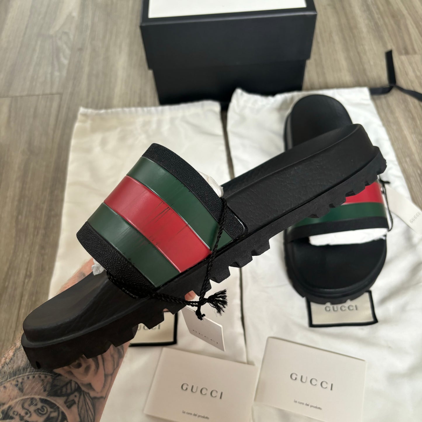 Gucci Sliders UK 8