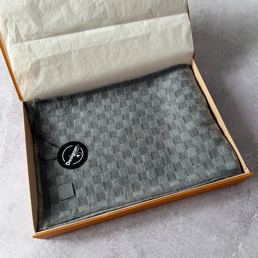 Louis Vuitton Damier Scarf