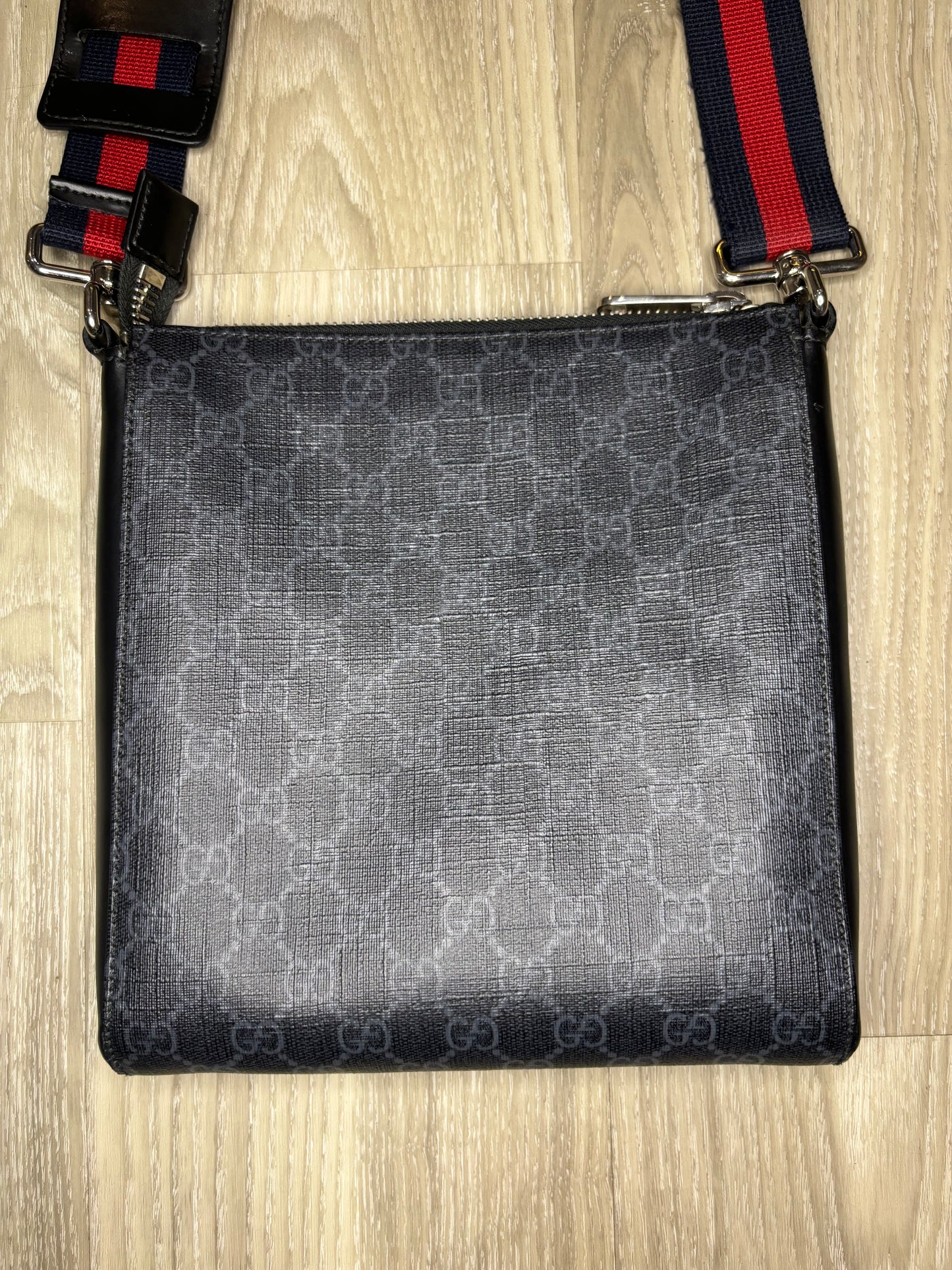 Gucci Messenger Bag (Black)