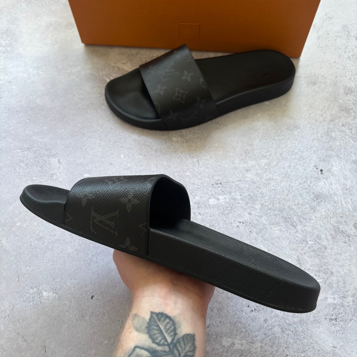 Louis Vuitton Waterfront Mule Sliders - UK 8.5