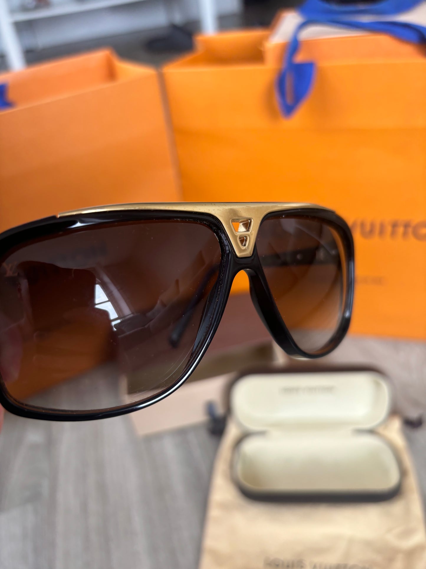 Louis Vuitton Evidence Sunglasses