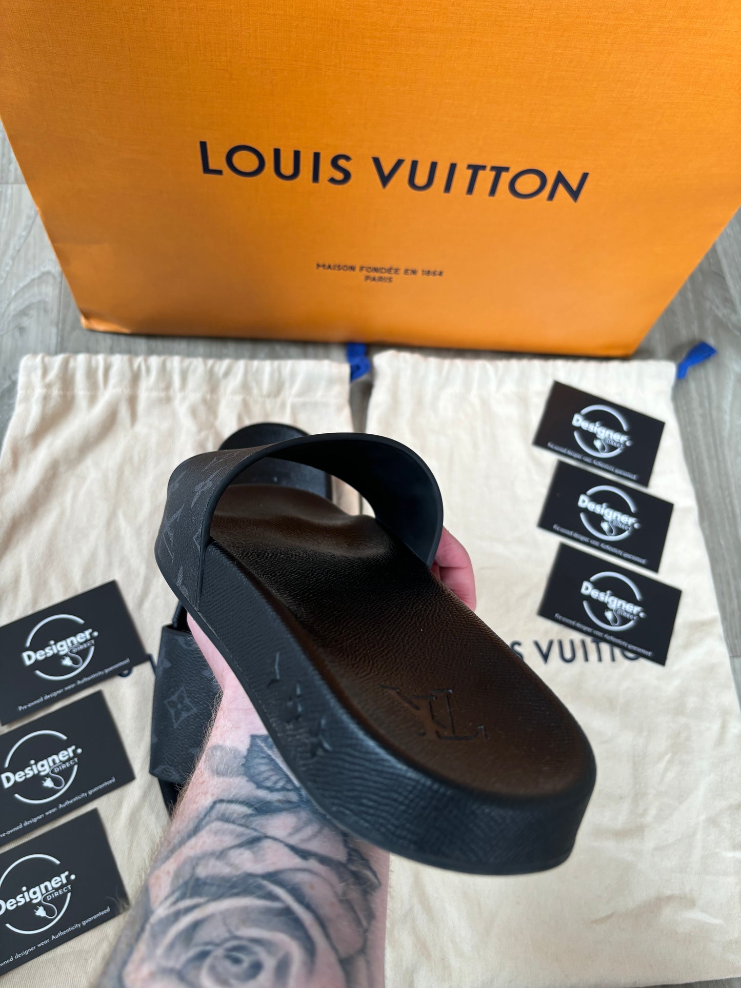 Louis Vuitton Sliders UK 8.5