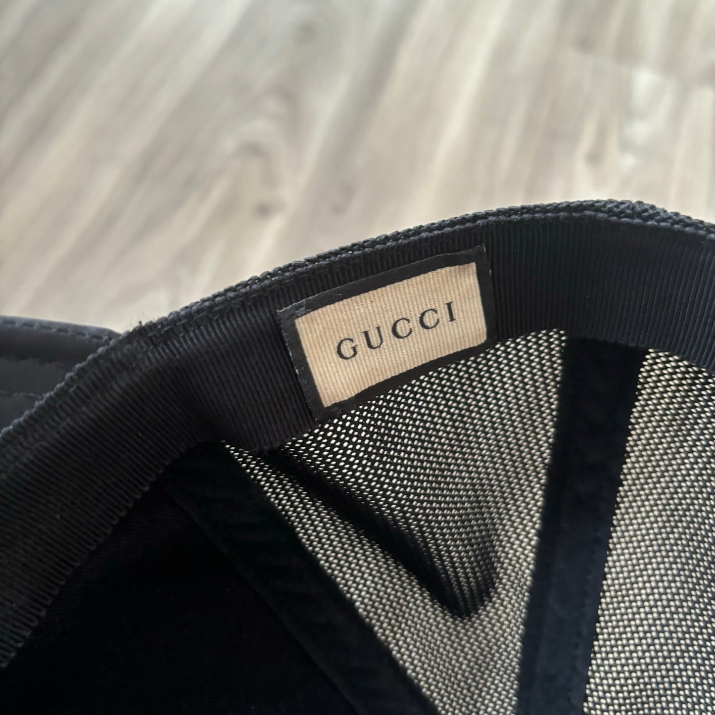 Gucci Cap (Medium)