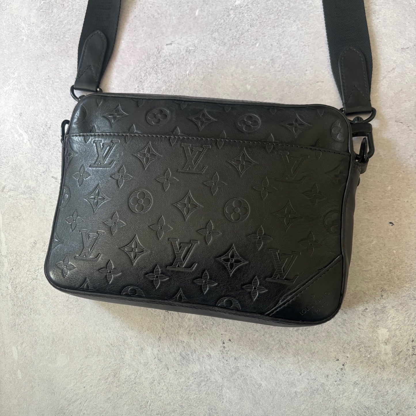 Louis Vuitton Duo Messenger Bag
