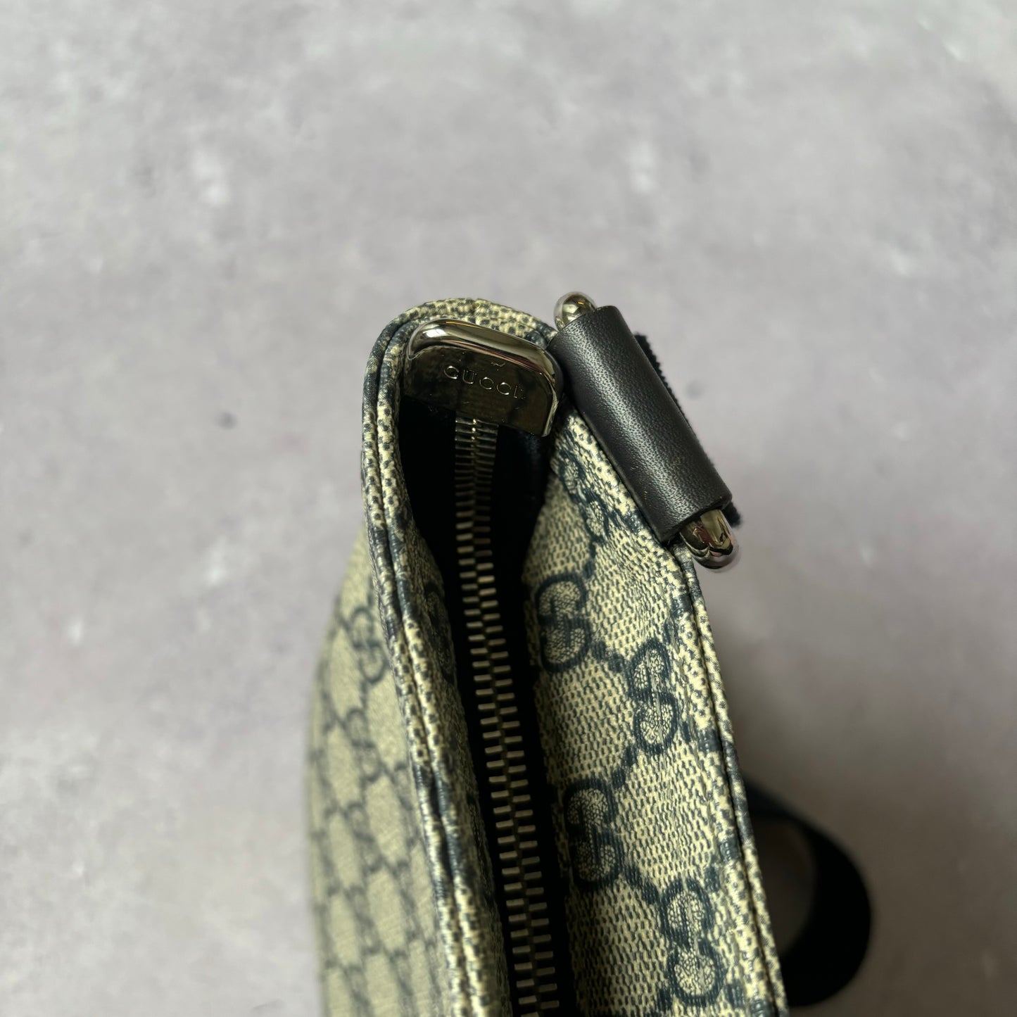 Gucci Messenger Bag