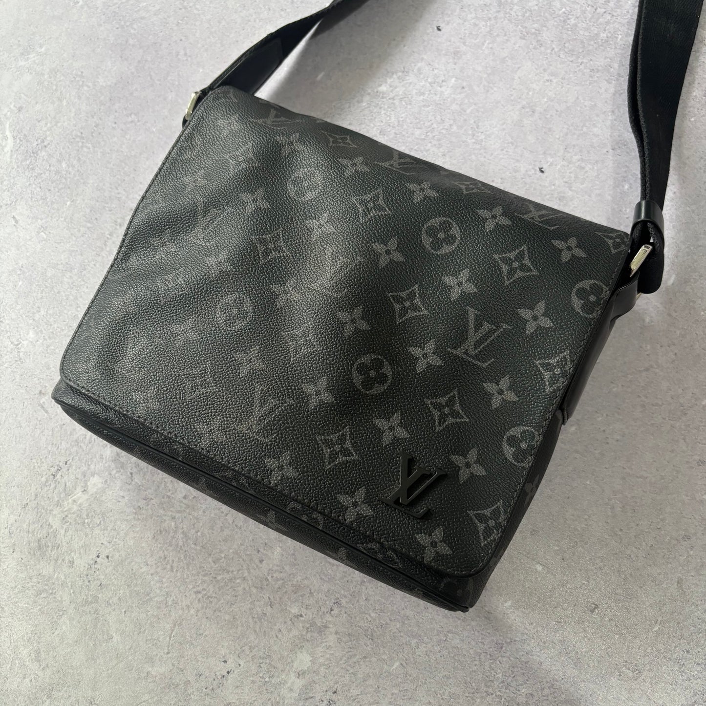 Louis Vuitton Pm Messenger Bag