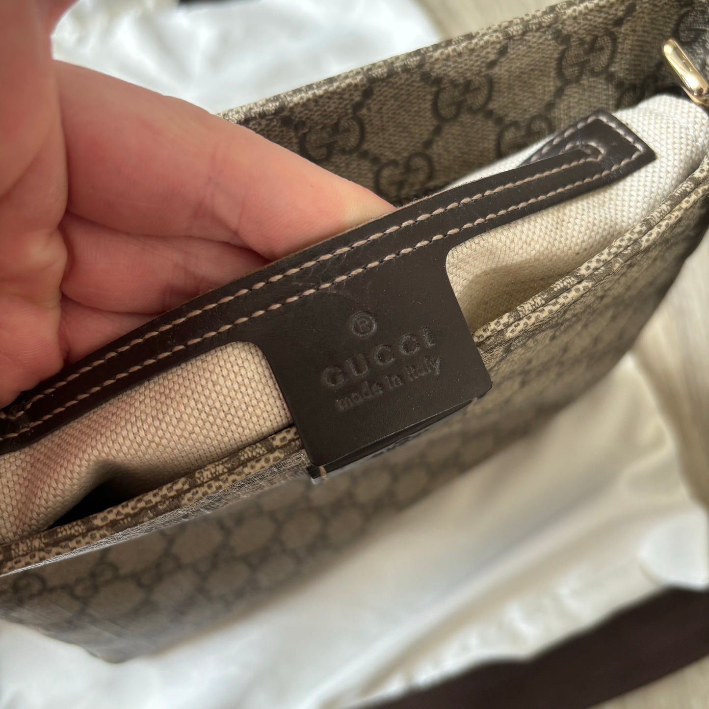 Gucci Messenger Bag