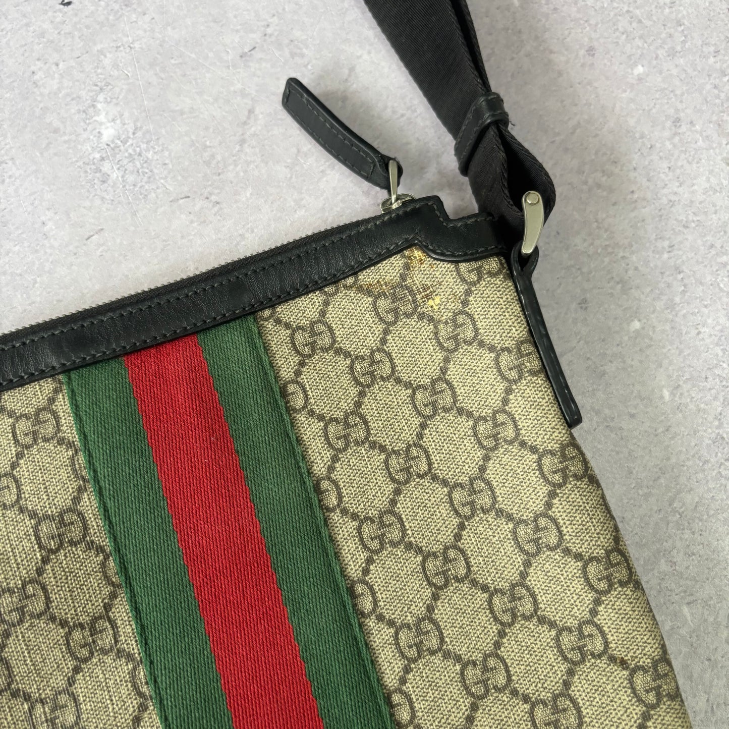 Gucci Messenger Bag