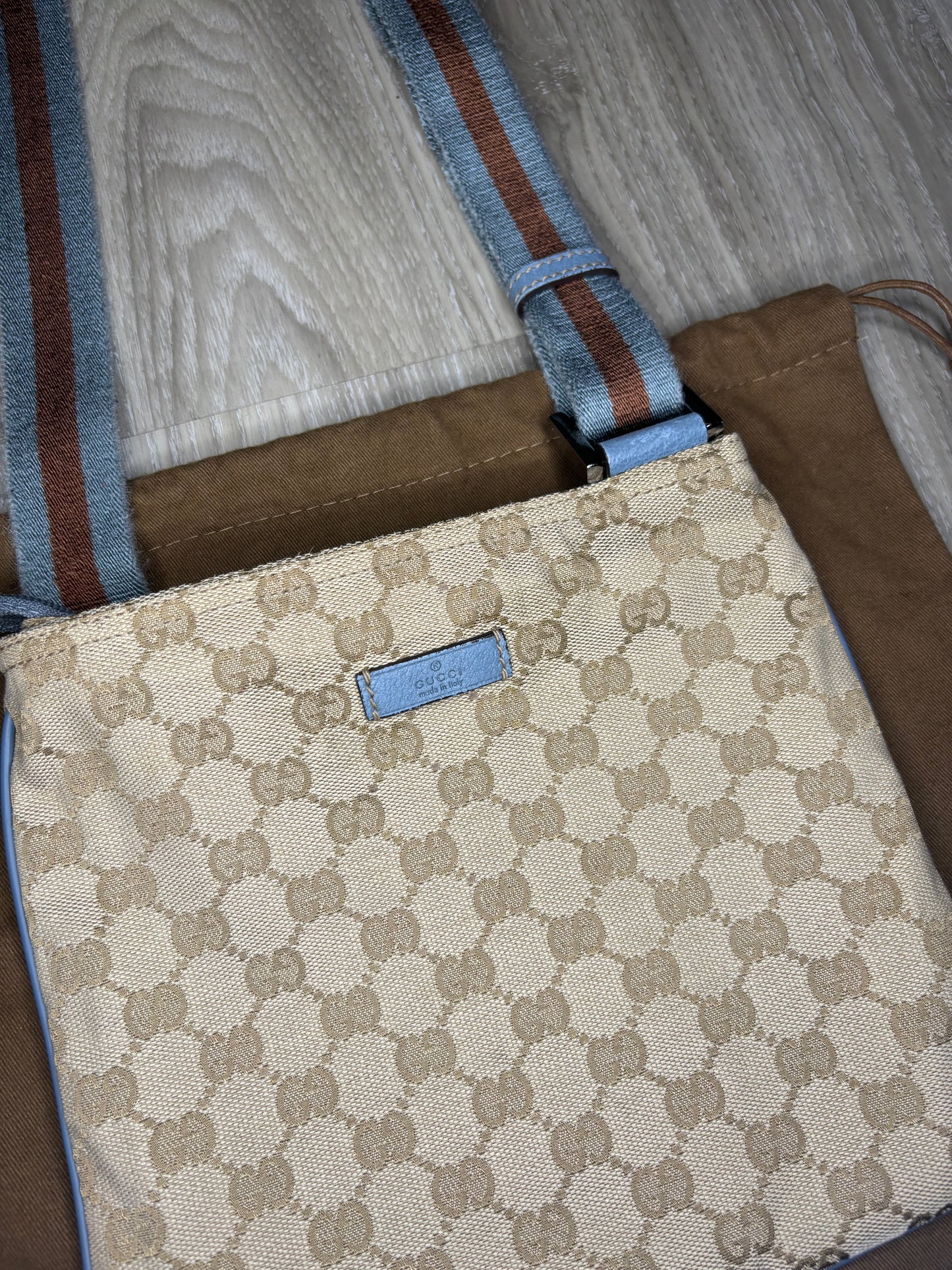 Gucci Messenger Bag (Beige)