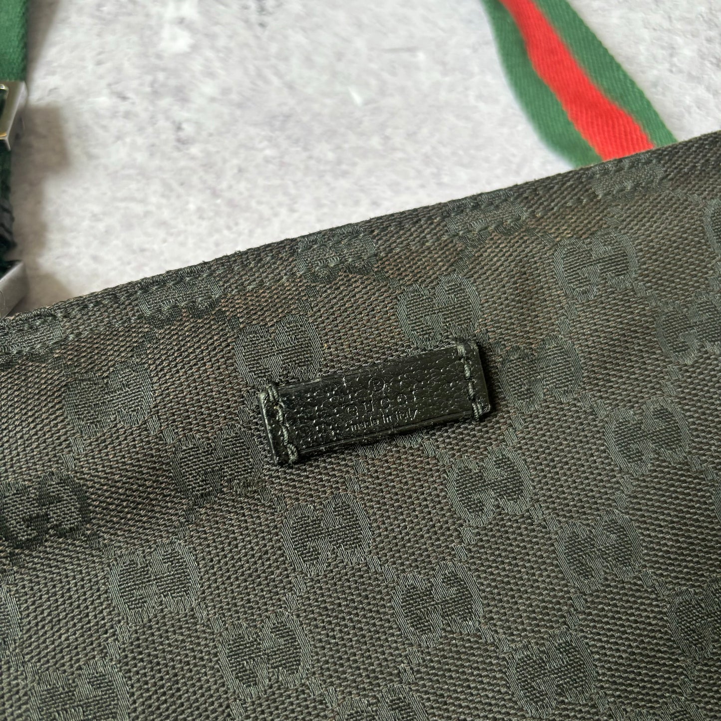 Gucci Messenger Bag