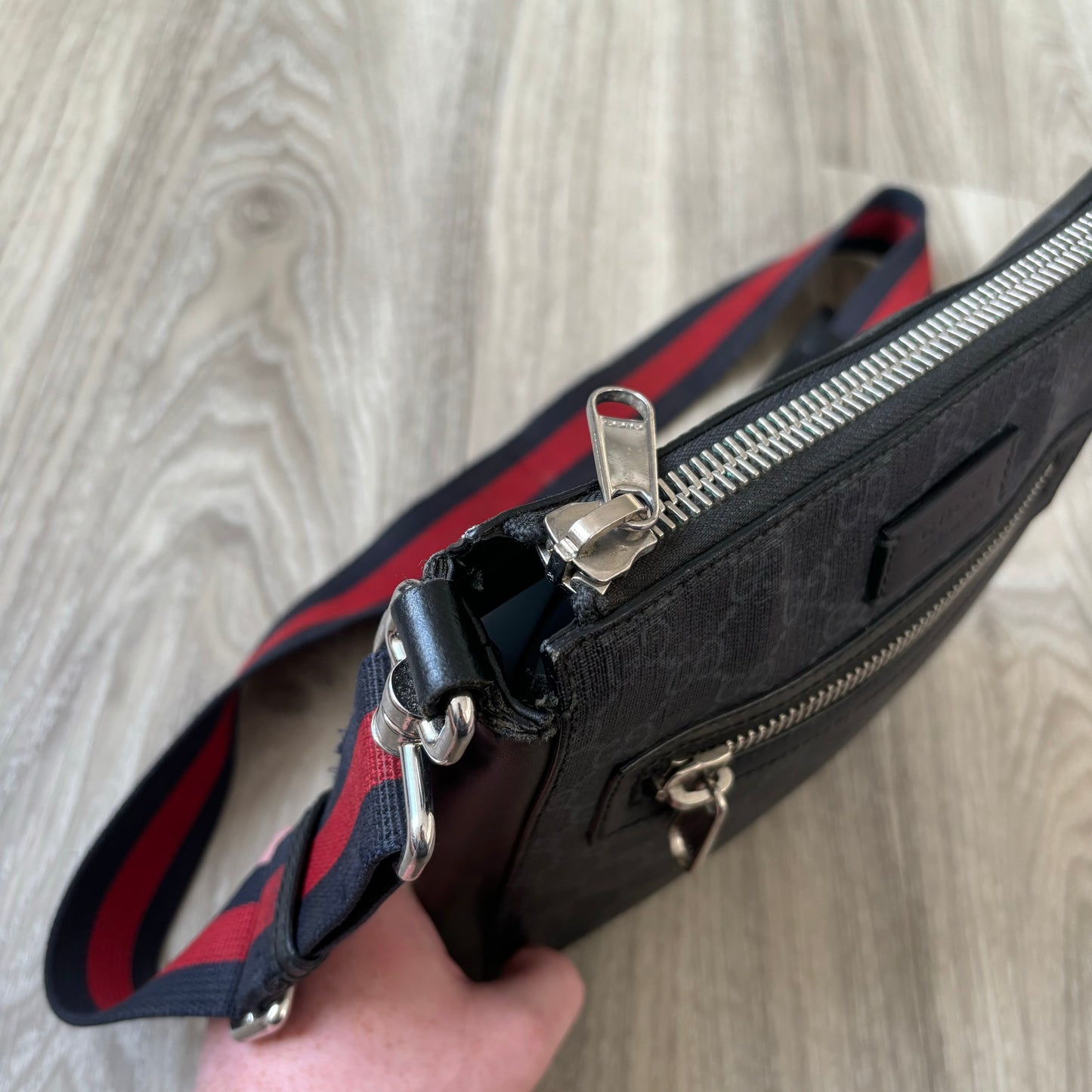 Gucci Messenger Bag