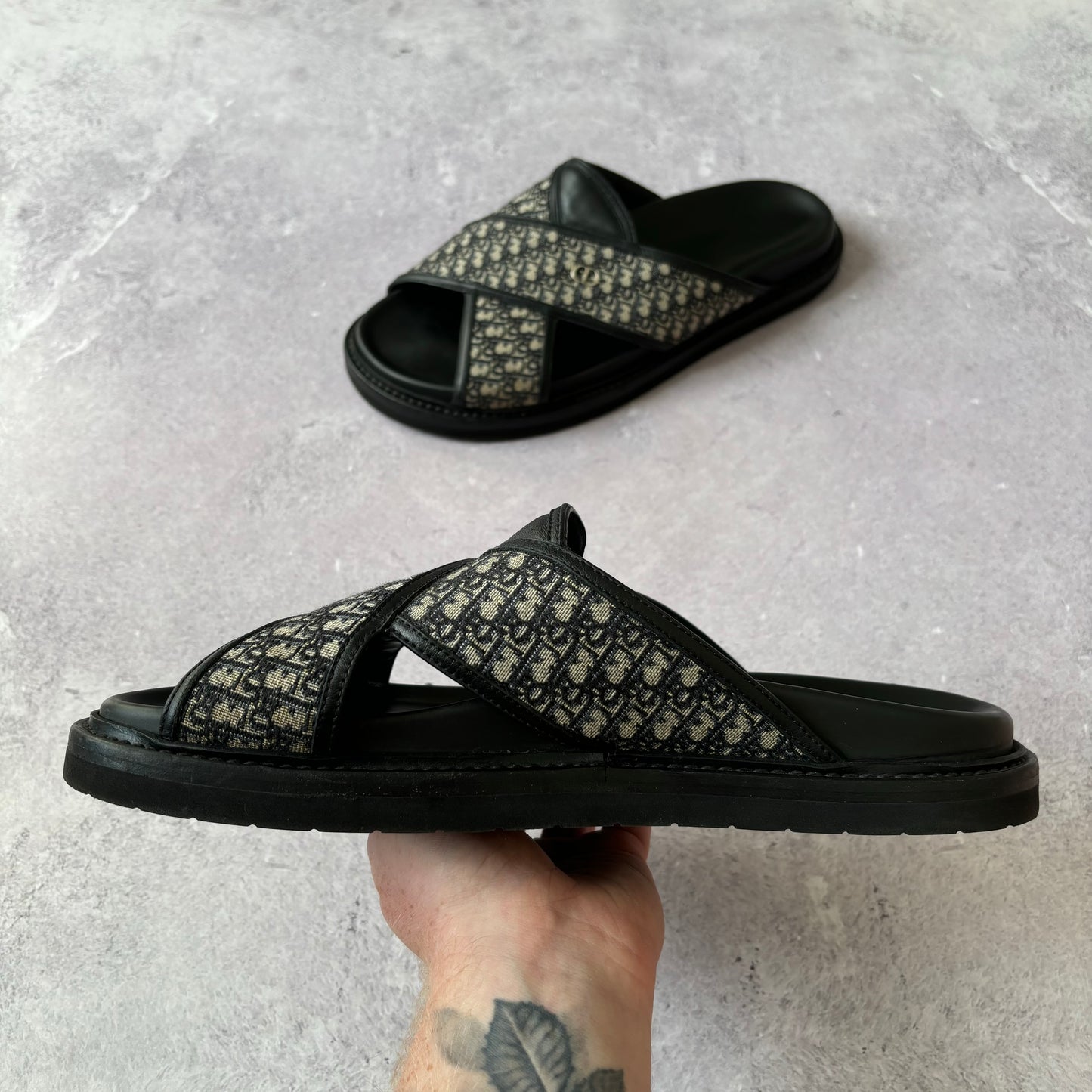 Dior Aqua Sliders - UK 9