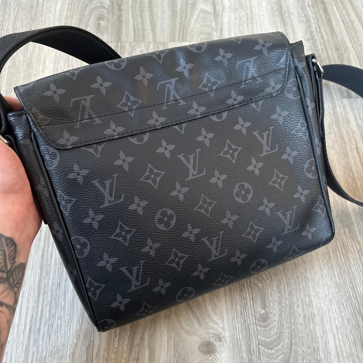 Louis Vuitton Pm Messenger Bag