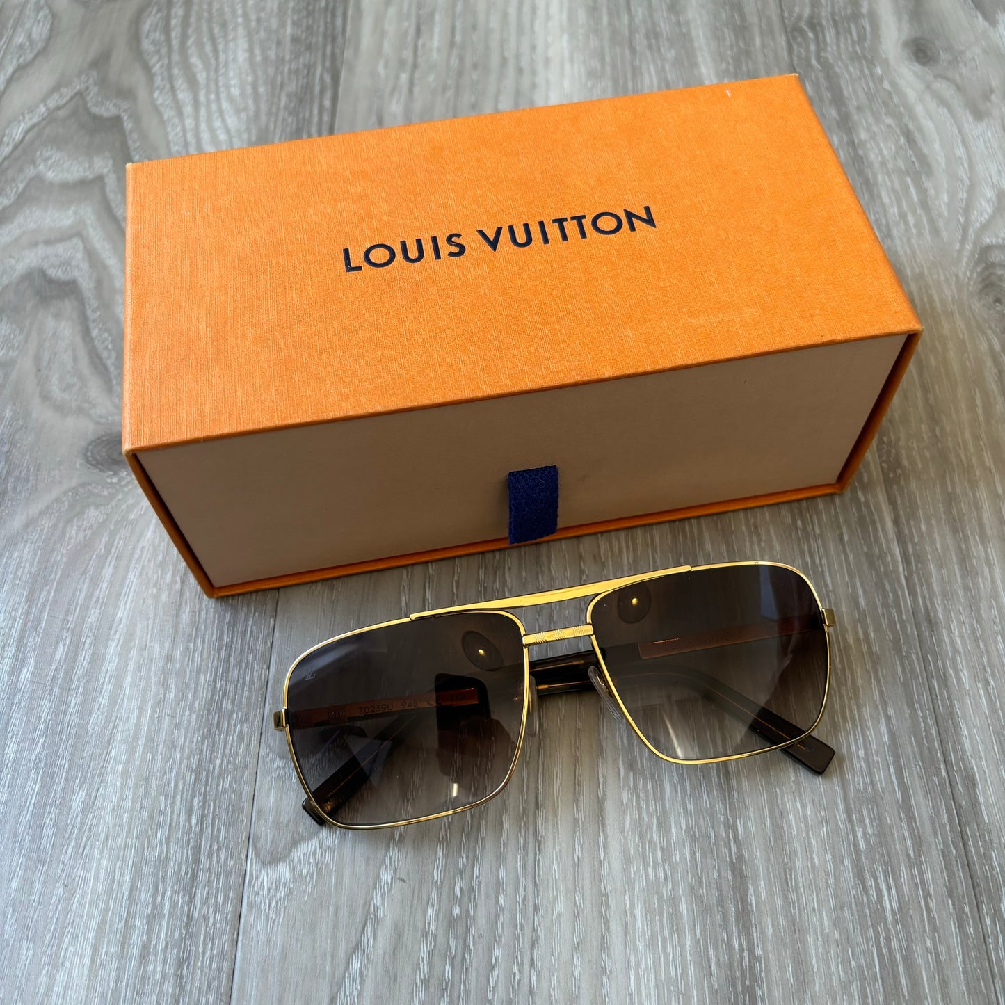 Louis Vuitton Attitude Sunglasses Gold