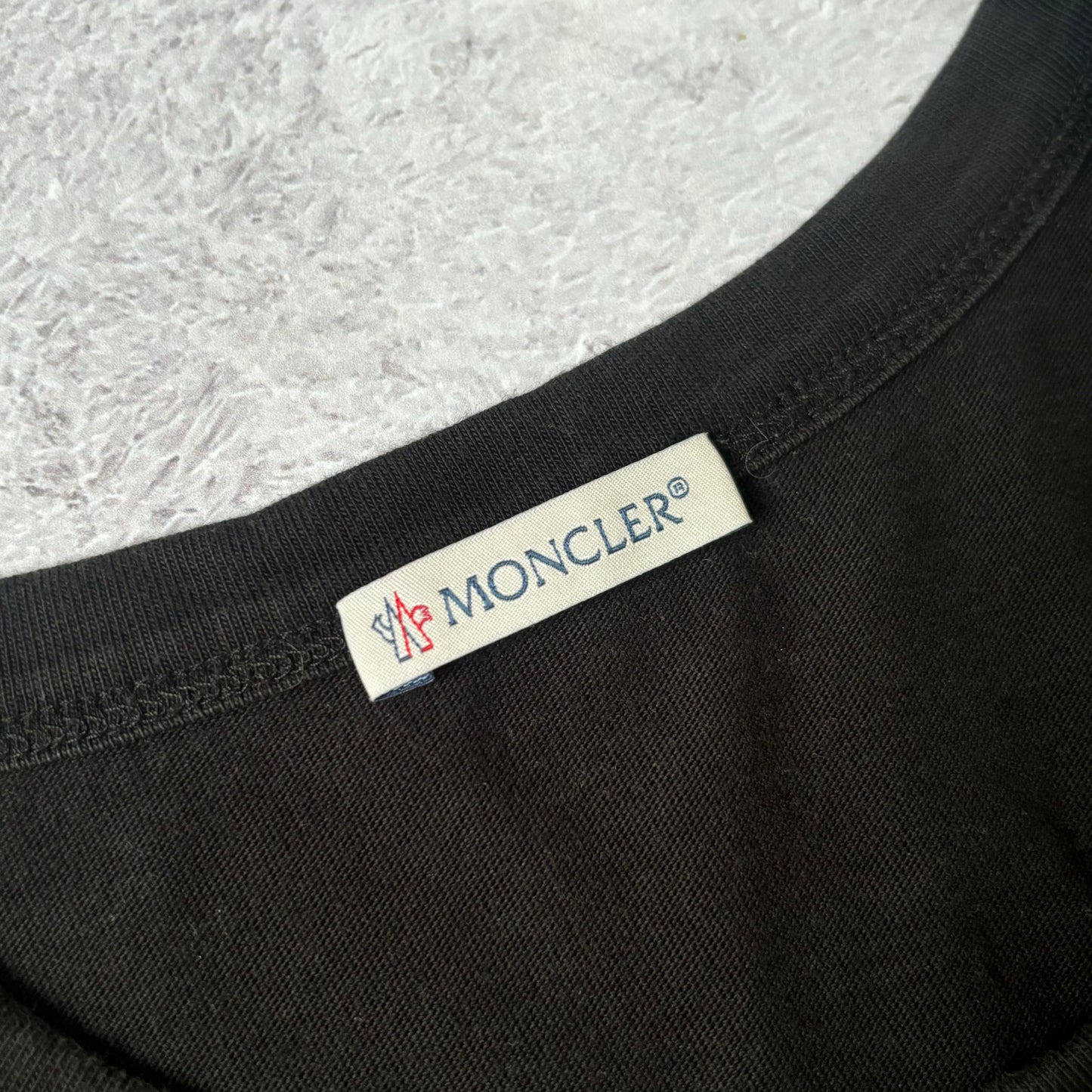 Moncler T-Shirt - Small