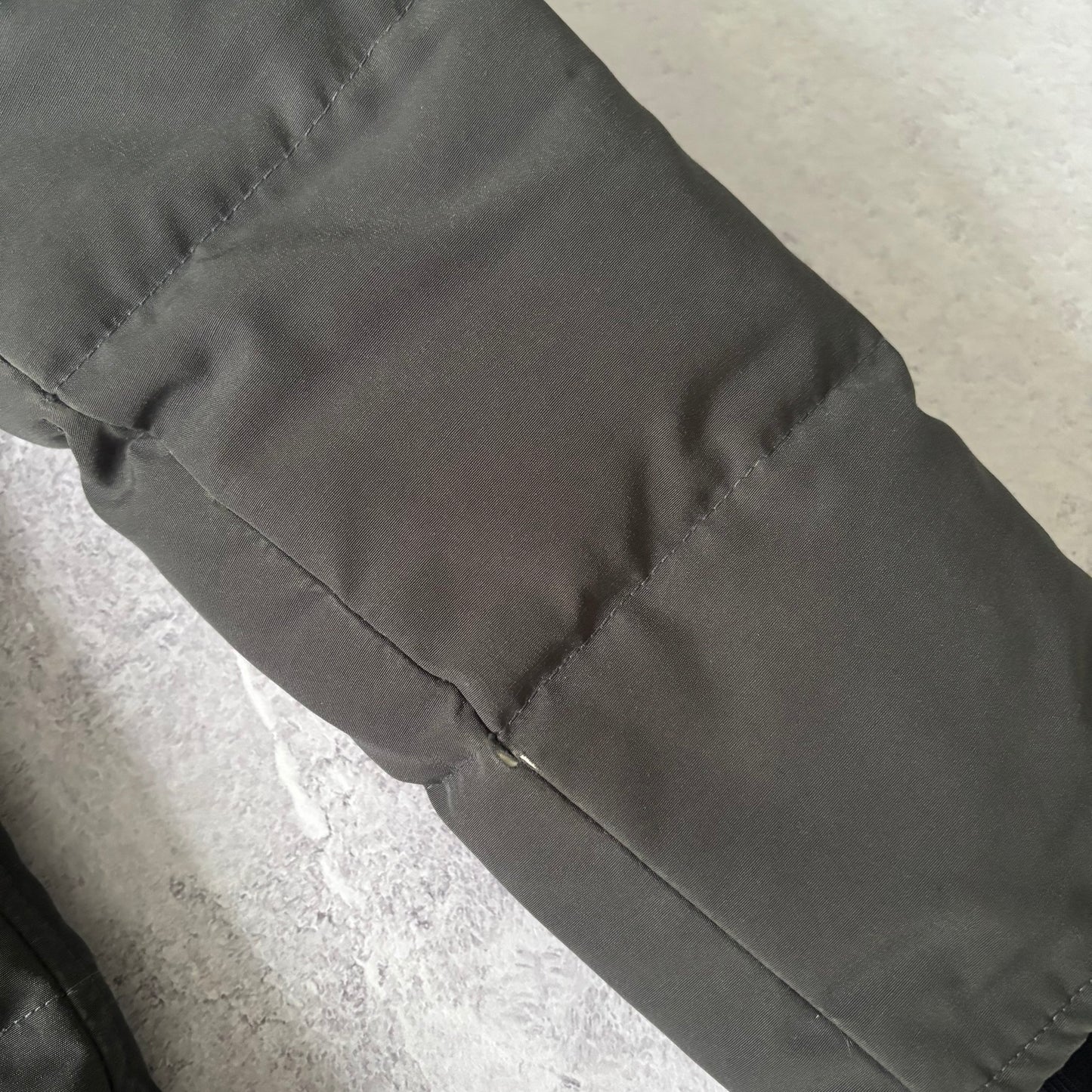 Canada Goose Wyndham Parka - Medium