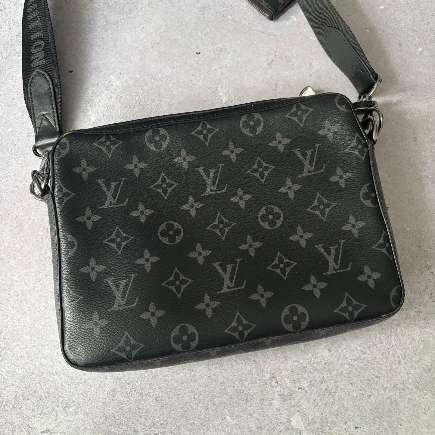 Louis Vuitton Trio Messenger Bag