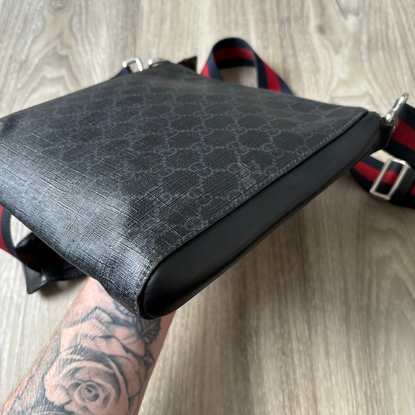 Gucci Messenger Bag