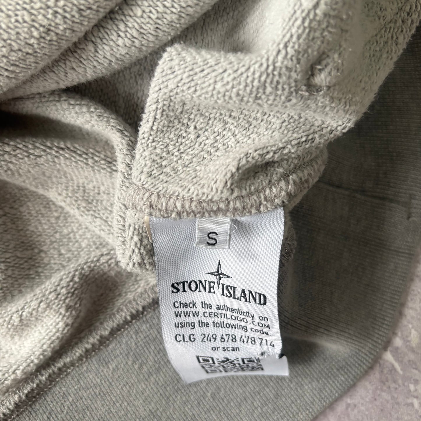 Stone Island Hoodie - Small